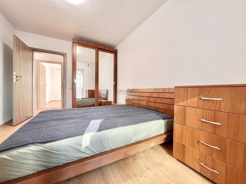 Piata Iancului, inchiriere 3 camere, centrala proprie, renovat.